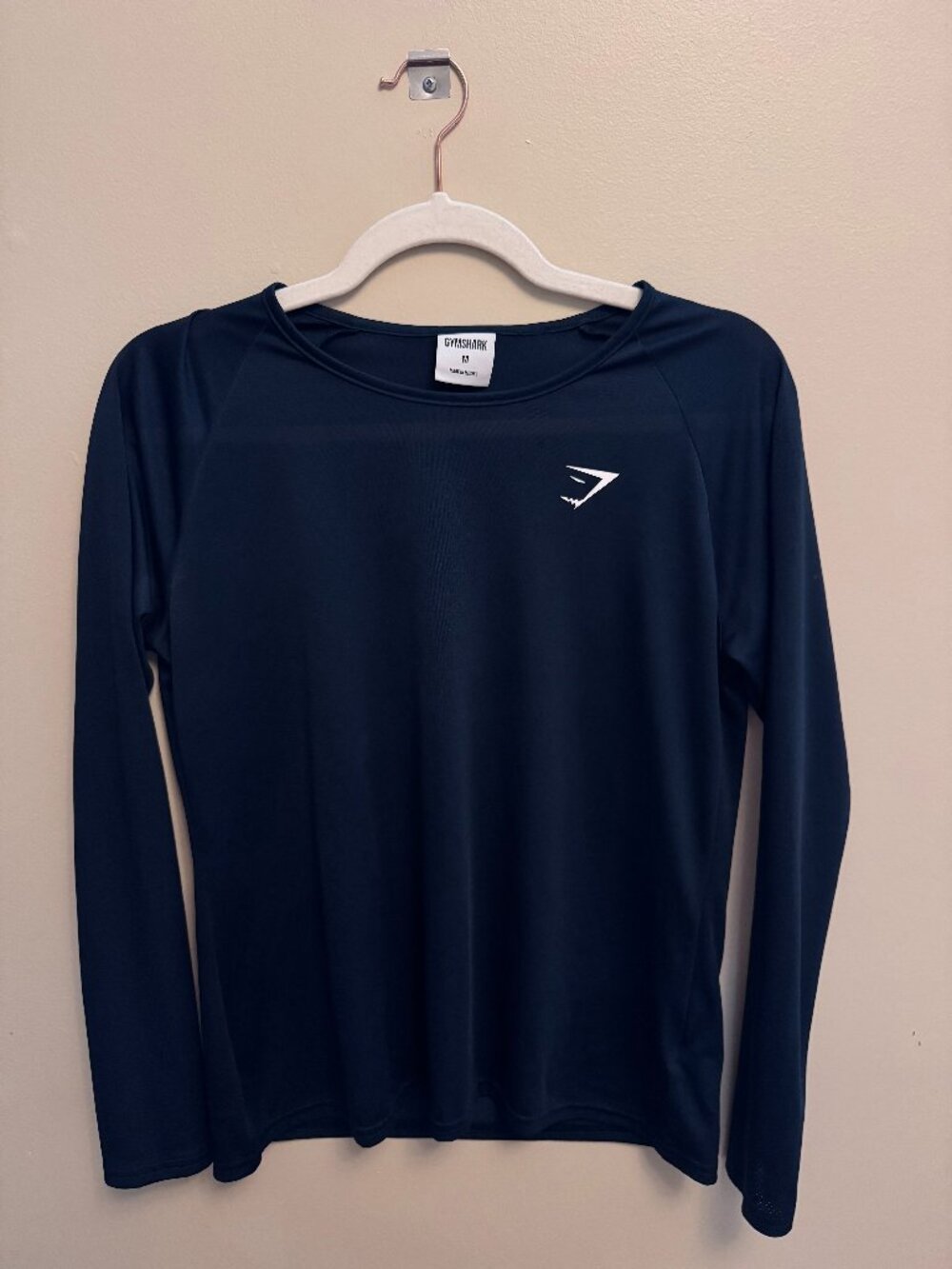 Gymshark Women's Navy Long Sleeve Training Top Size Medium